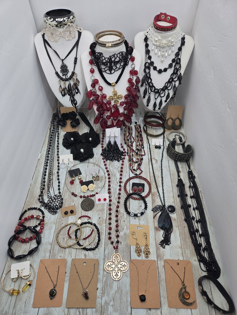 🥀 HUGE 50+ pc Whimsigoth Gothic Romantic Jewelry Lot Necklaces Bracelets Ear 🖤
